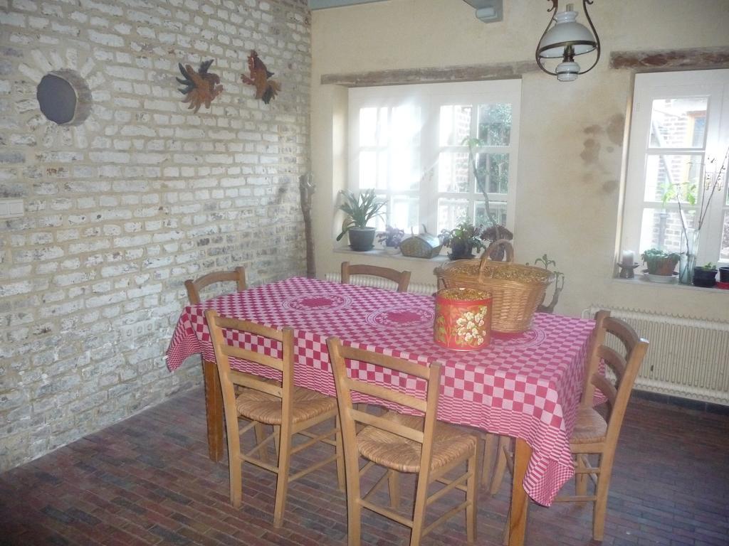 Het Rode Huis Bed & Breakfast Mechelen Exterior photo